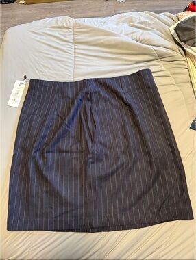 Dynamite Navy Pinstripe Pencil Skirt